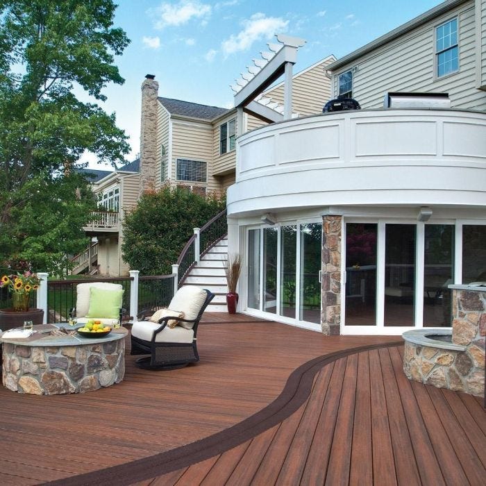 Trex Transcend - Spiced Rum - Decking - Grooved - 1